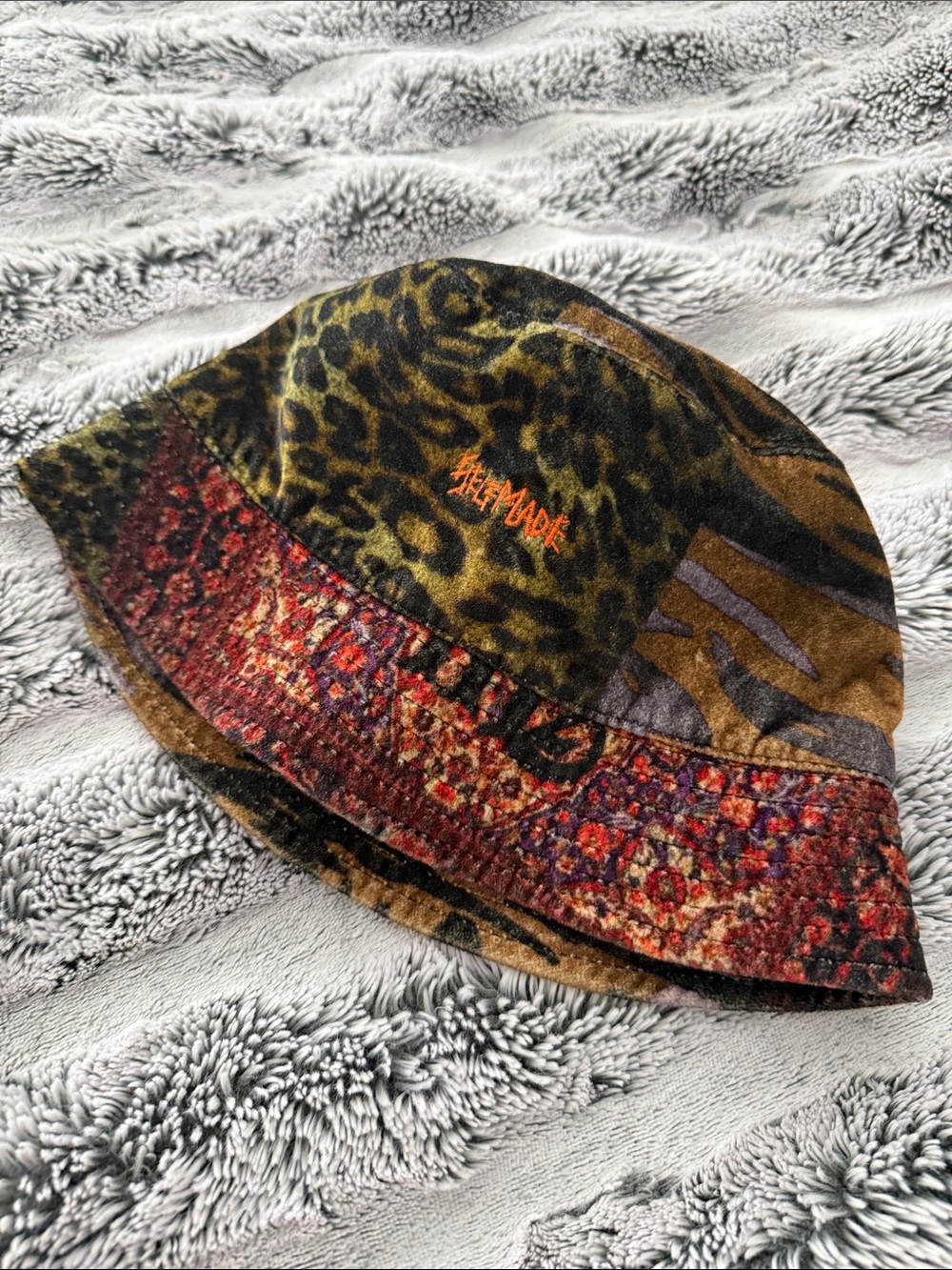 SELF-MADE Leopard & Patchwork Bucket Hat - Picture 10 of 10